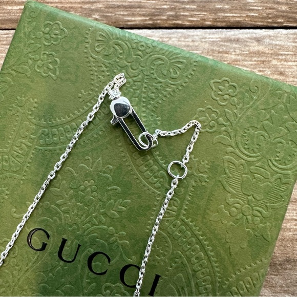Gucci made in Italy trademark square sterling silver necklace, 18.9”, NIB. - Picture 6 of 8
